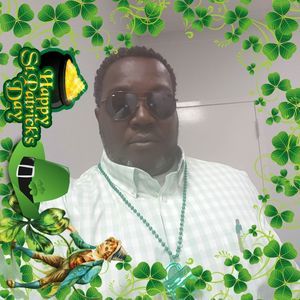 Meet your Posher, Derrick